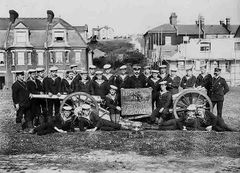 The-men-of-No-5-Company-Hastings-of-the-Sussex-Division-RNVR-in-1910-the-winners-of-the-Farquhar-Bowl.-Seaside-Road.